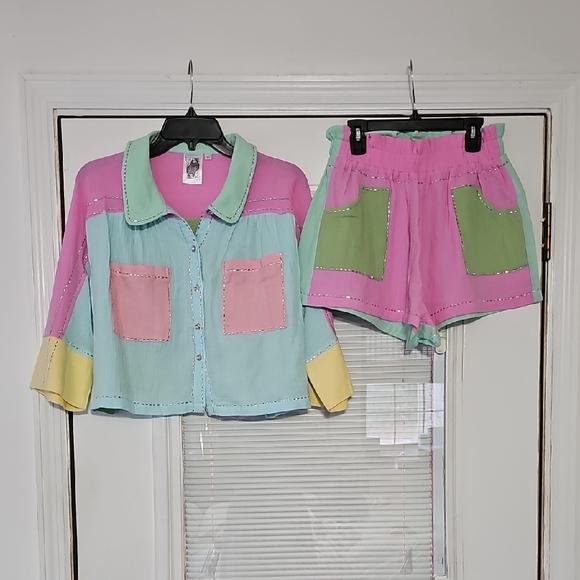 QUEEN OF SPARKLES Other - Pastel Colorblock Two-Piece Set - Women Other